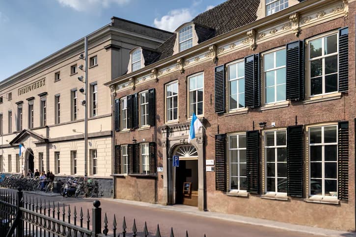 Huis73 — Bibliotheek Den Bosch